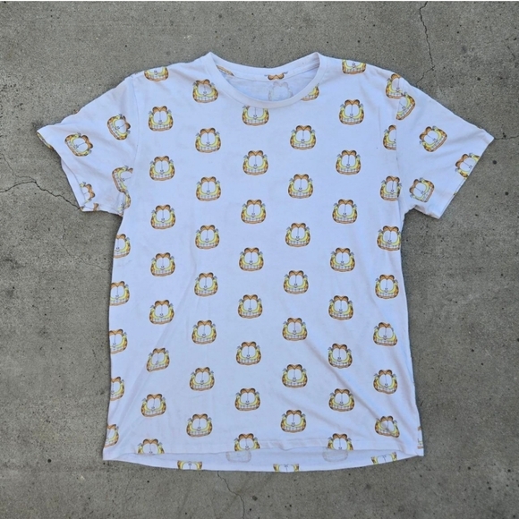 Garfield All Over Print Size L White Graphic print t-shirt - Picture 2 of 3